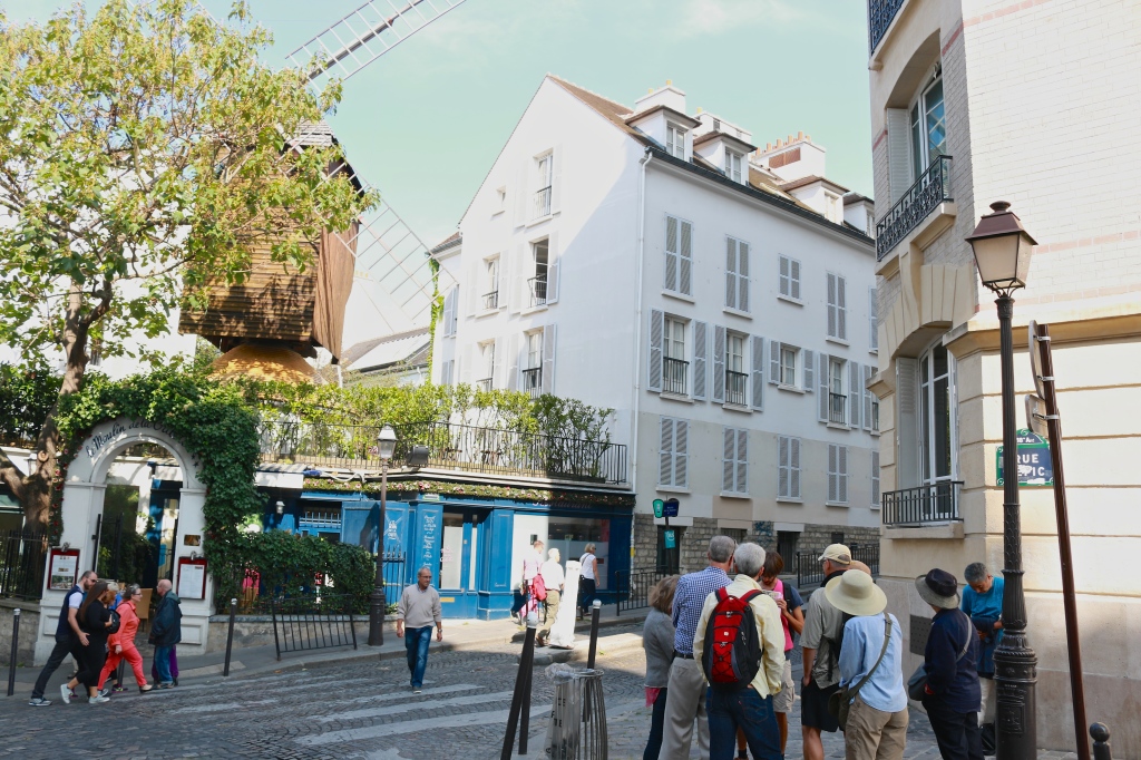 Walking Tour in Monmartre