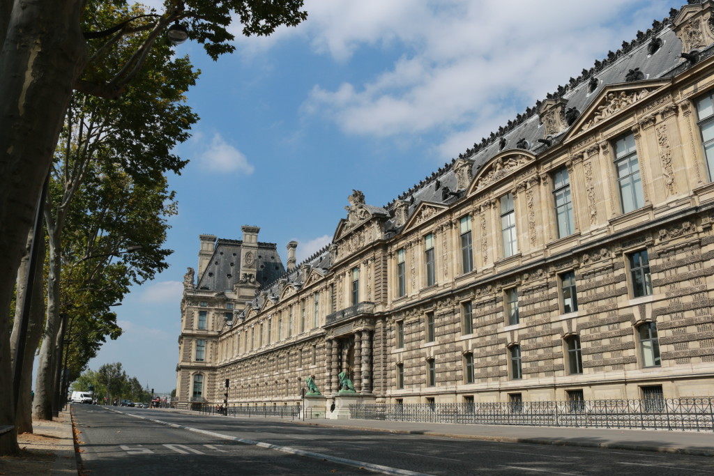 The Louvre architecture