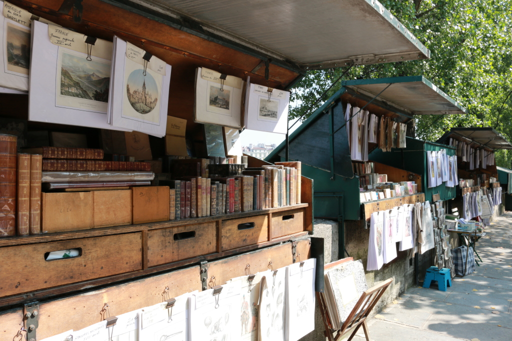 Sidewalk bookstore