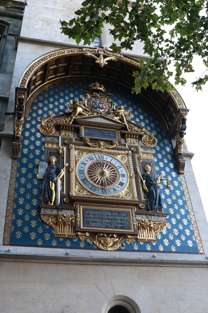 Oldest clock in Paris