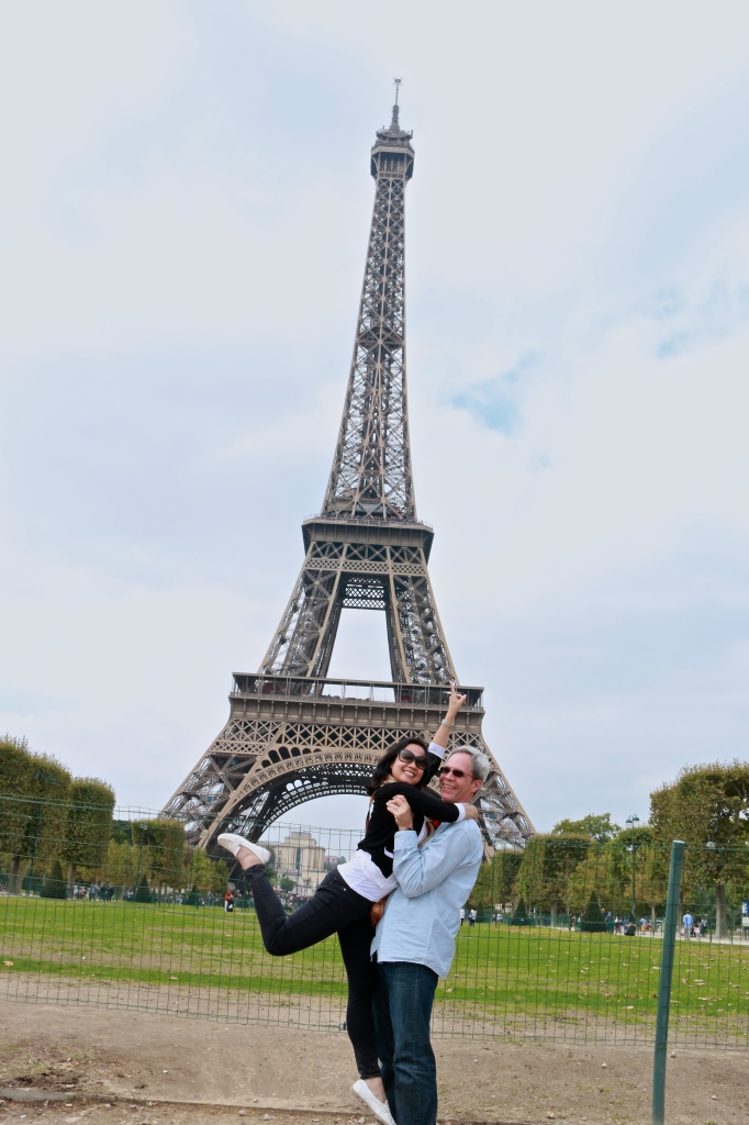 JE and the Eiffel Tower