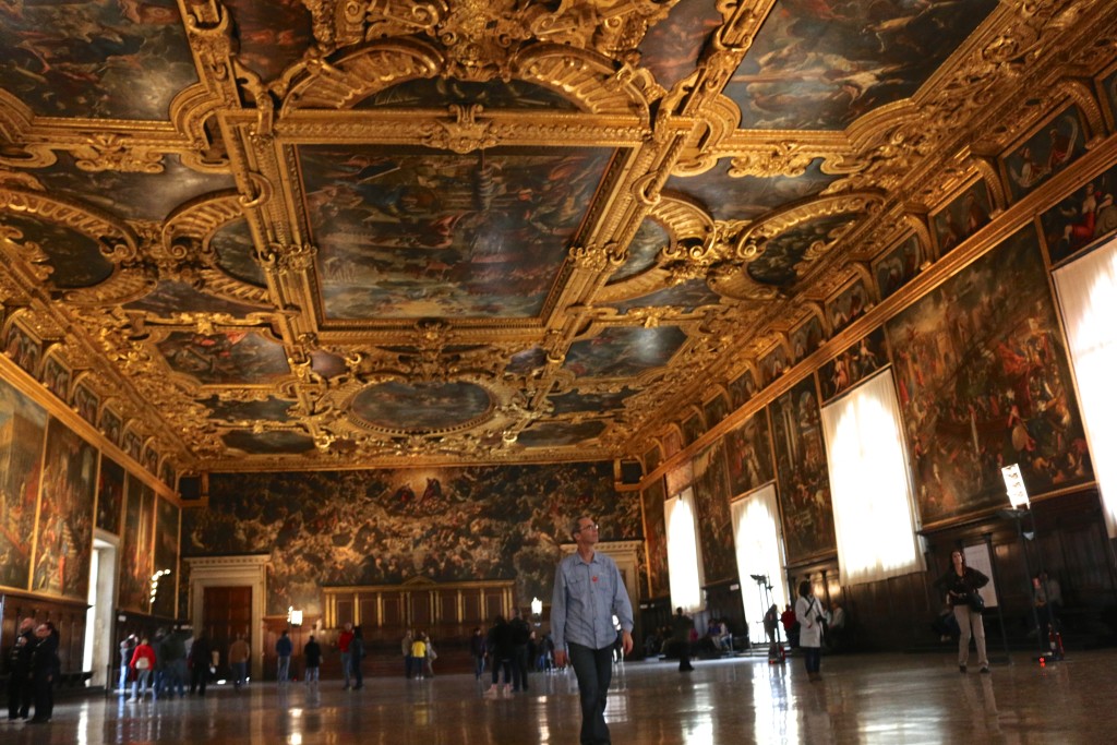 Joe admiringDoge's Palace: Palazzo Tintoretto's Frescoes